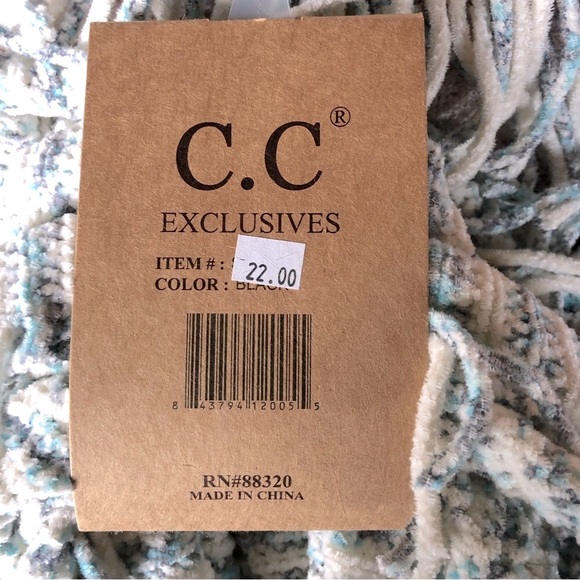 NEW Infinity Heather Blue + Ivory Stripe Fringe Scarf • Ivory • Soft Chenille - Picture 6 of 6